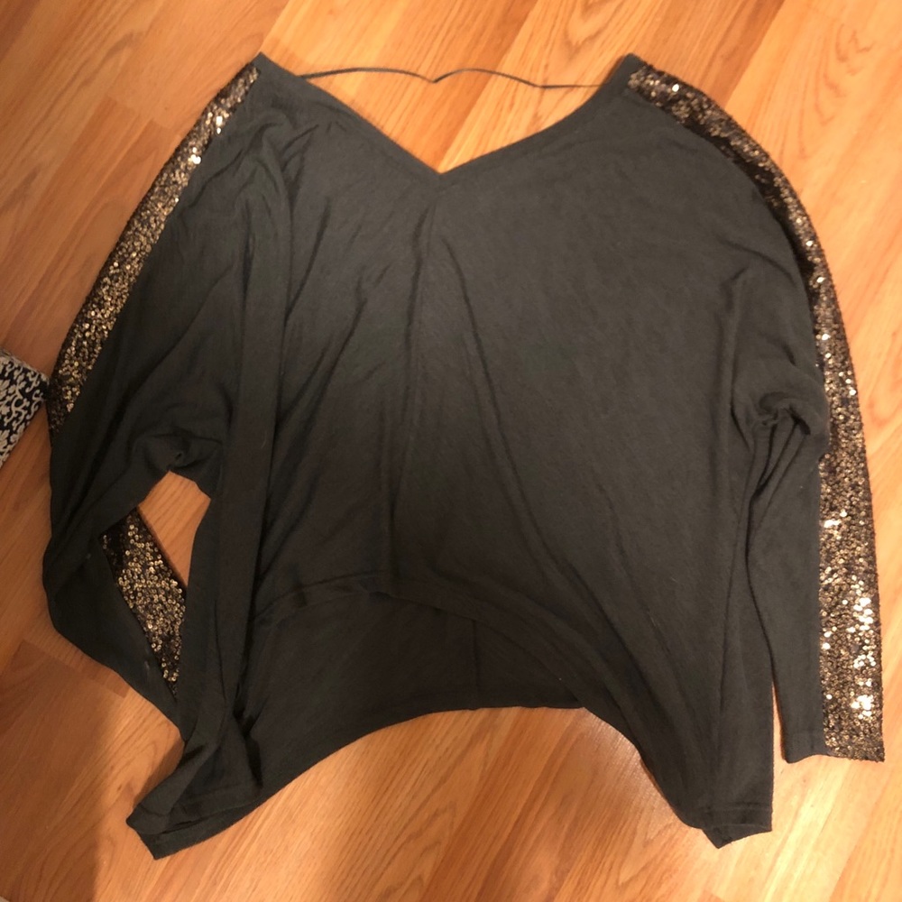 Sweater - Picture 3 of 3